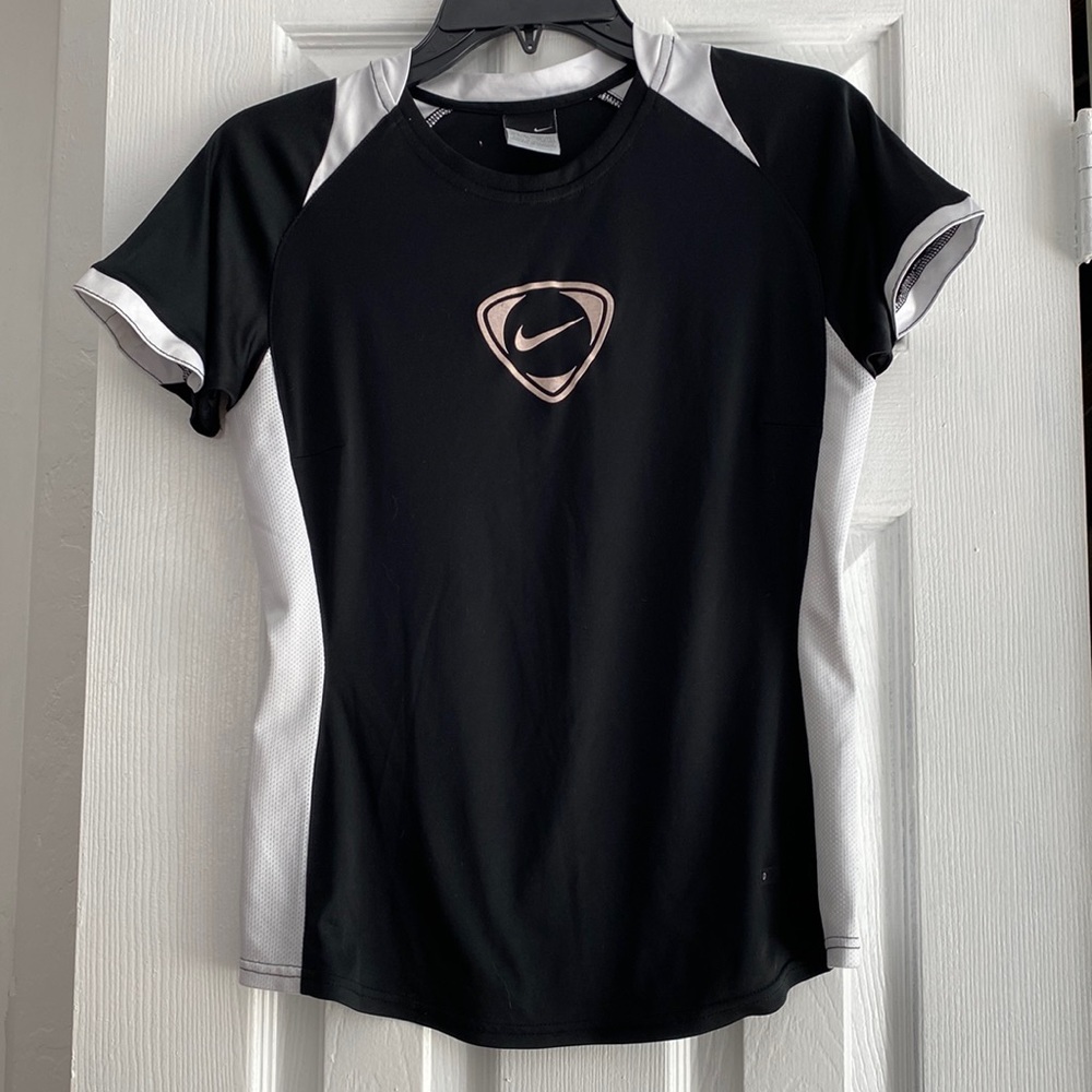 NIKE T-shirt, size XS